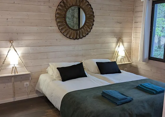 Herisson Avec Privatif Σαλέ Biron (Dordogne)